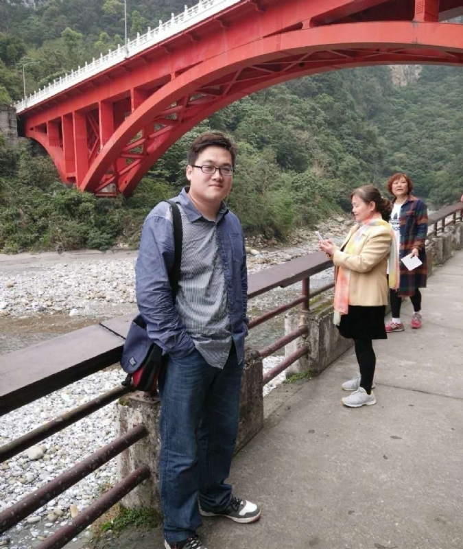 风铃的第一张照片--山西王婆说媒
